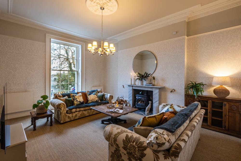 5 bed Mid Terraced House for rent in Aberdeen. From Aberdeen Property Leasing - Aberdeen