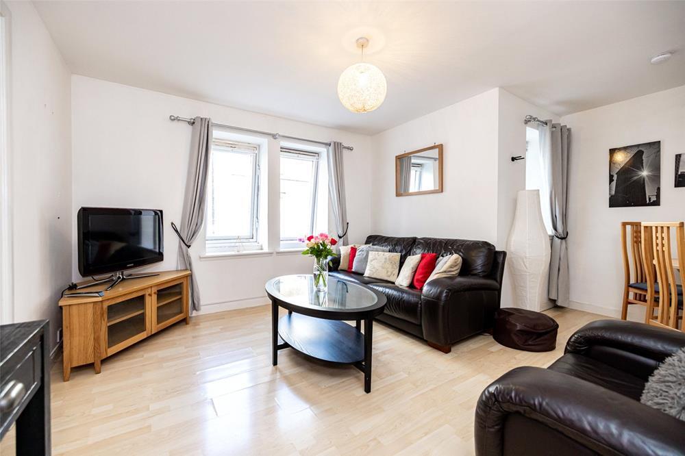 2 bed 1st Floor Flat for rent in Aberdeen. From Aberdeen Property Leasing - Aberdeen 2 bed 1st Floor Flat for rent in Aberdeen. From Aberdeen Property Leasing - Aberdeen