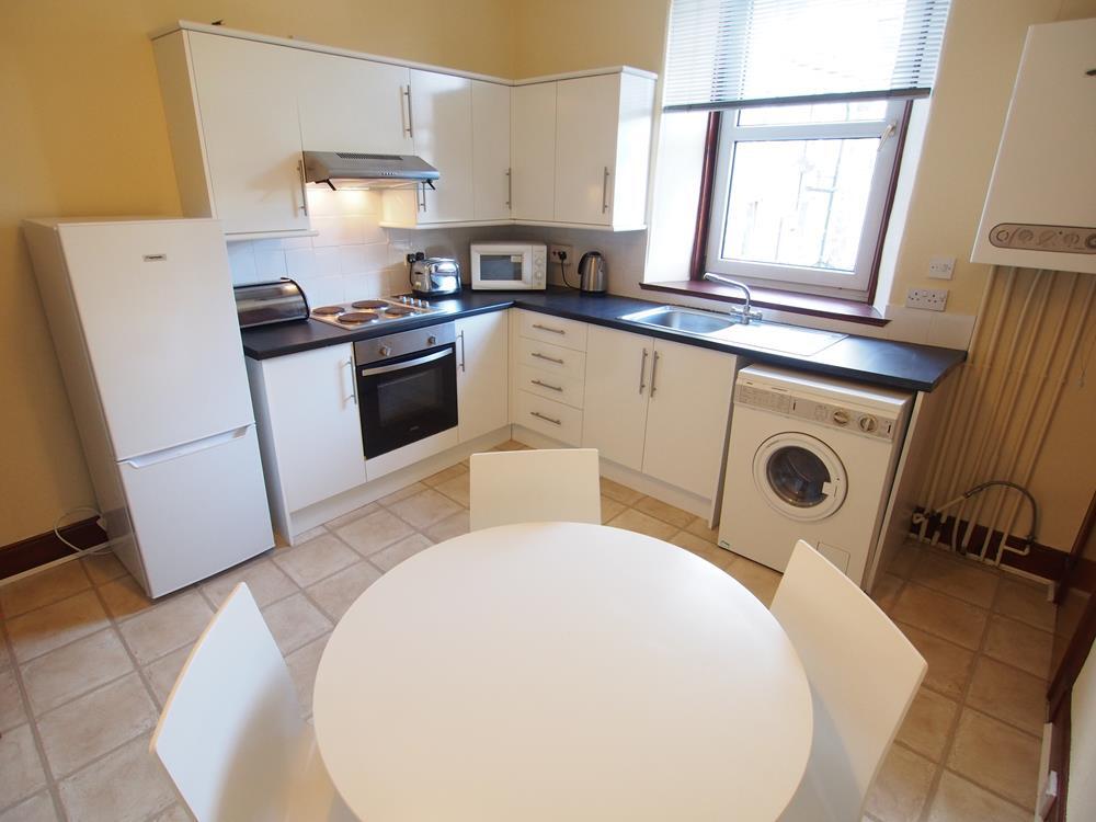 1 bed 1st Floor Flat for rent in Aberdeen. From Aberdeen Property Leasing - Aberdeen 1 bed 1st Floor Flat for rent in Aberdeen. From Aberdeen Property Leasing - Aberdeen