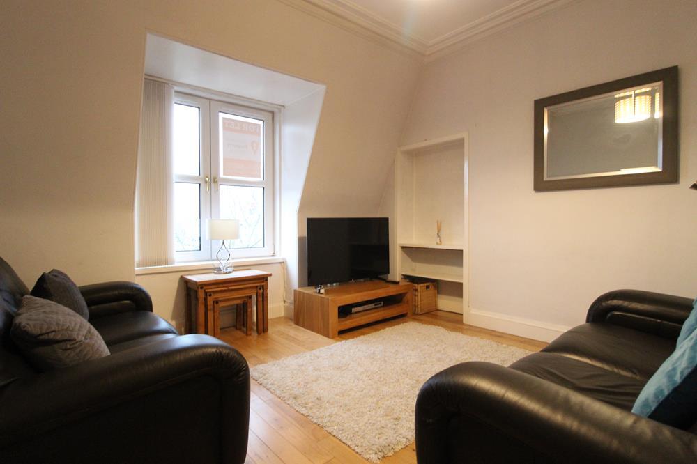 1 bed 1st Floor Flat for rent in Bieldside. From Aberdeen Property Leasing - Aberdeen 1 bed 1st Floor Flat for rent in Bieldside. From Aberdeen Property Leasing - Aberdeen