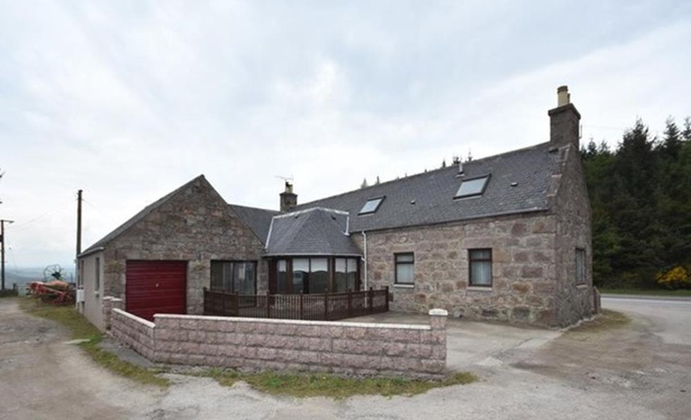 3 bed Detached for rent in Blackburn. From Aberdeen Property Leasing - Aberdeen