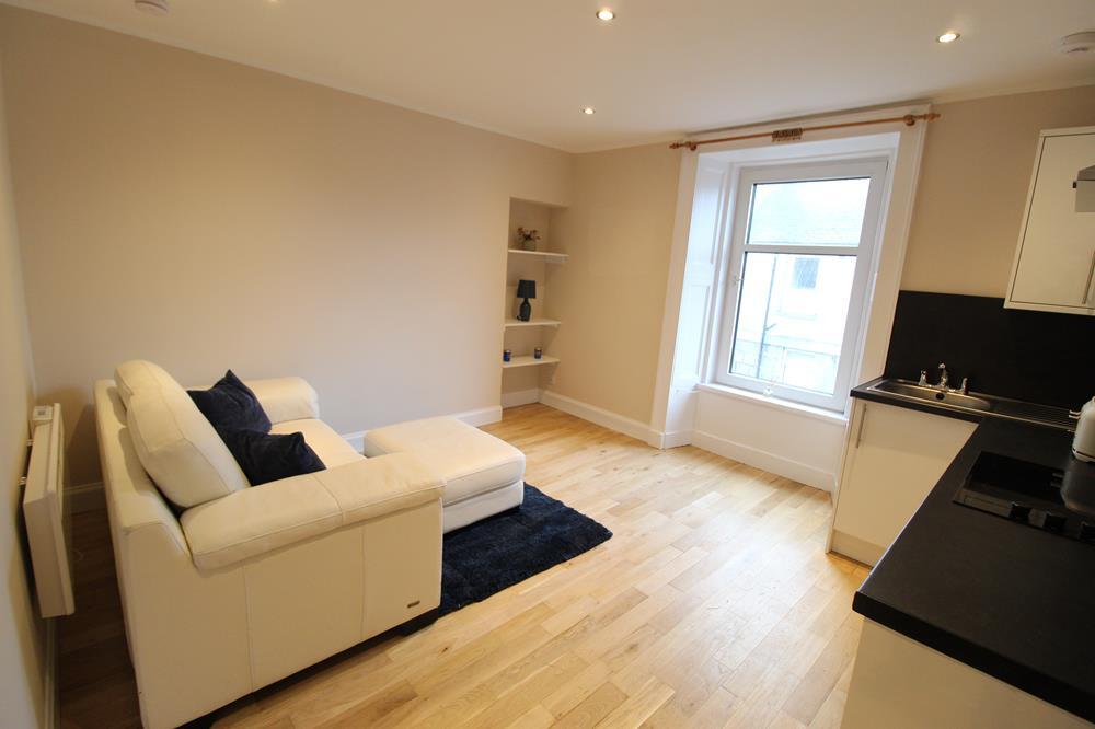 1 bed 1st Floor Flat for rent in Aberdeen. From Aberdeen Property Leasing - Aberdeen 1 bed 1st Floor Flat for rent in Aberdeen. From Aberdeen Property Leasing - Aberdeen