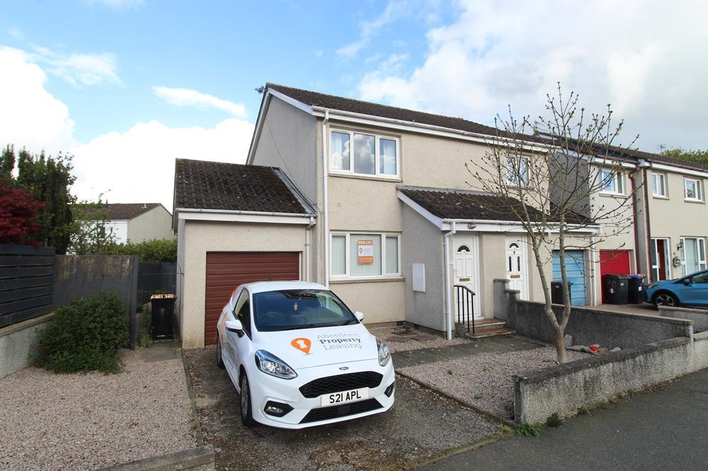 2 bed 1st Floor Flat for rent in Inverurie. From Aberdeen Property Leasing - Aberdeen 2 bed 1st Floor Flat for rent in Inverurie. From Aberdeen Property Leasing - Aberdeen