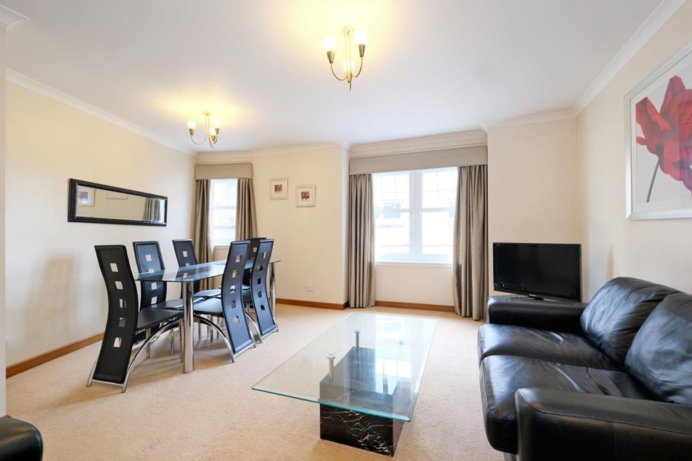2 bed 1st Floor Flat for rent in Aberdeen. From Aberdeen Property Leasing - Aberdeen 2 bed 1st Floor Flat for rent in Aberdeen. From Aberdeen Property Leasing - Aberdeen