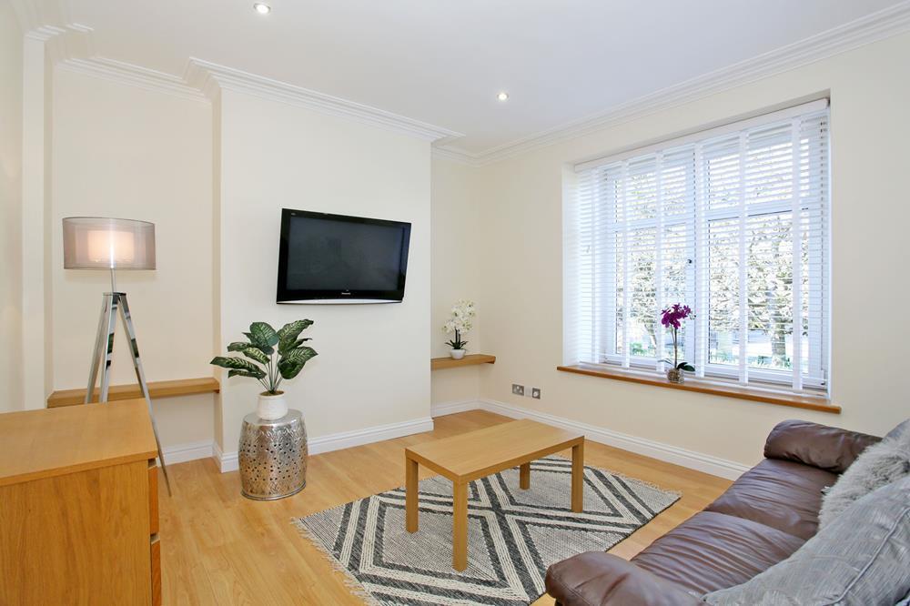 2 bed 1st Floor Flat for rent in Aberdeen. From Aberdeen Property Leasing - Aberdeen 2 bed 1st Floor Flat for rent in Aberdeen. From Aberdeen Property Leasing - Aberdeen