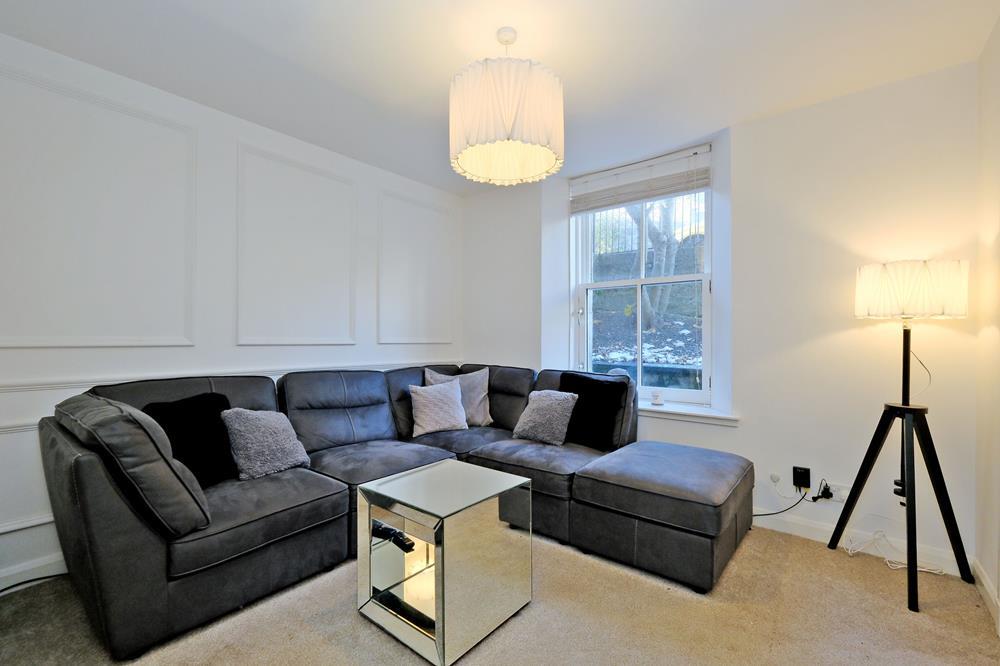 1 bed 1st Floor Flat for rent in Aberdeen. From Aberdeen Property Leasing - Aberdeen 1 bed 1st Floor Flat for rent in Aberdeen. From Aberdeen Property Leasing - Aberdeen
