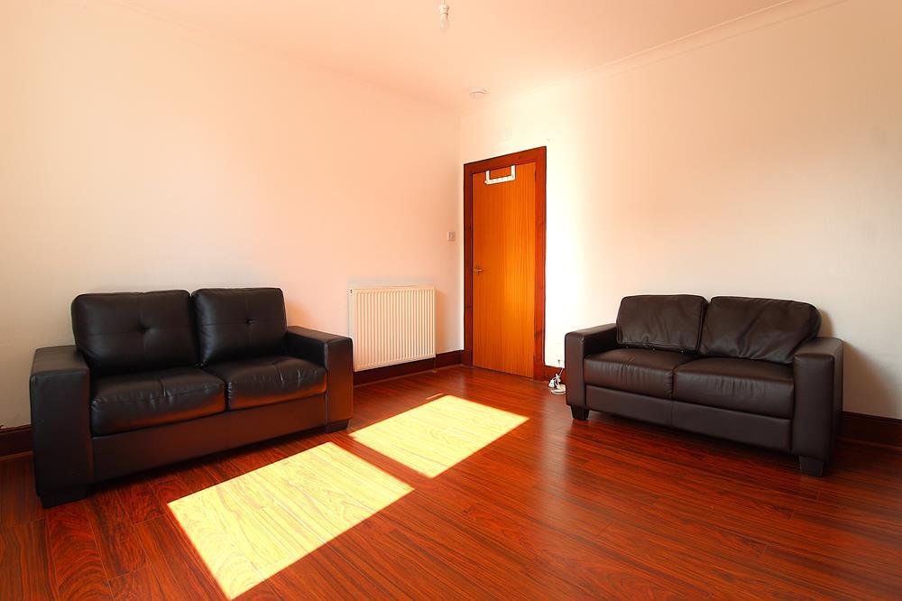 1 bed 1st Floor Flat for rent in Aberdeen. From Aberdeen Property Leasing - Aberdeen 1 bed 1st Floor Flat for rent in Aberdeen. From Aberdeen Property Leasing - Aberdeen
