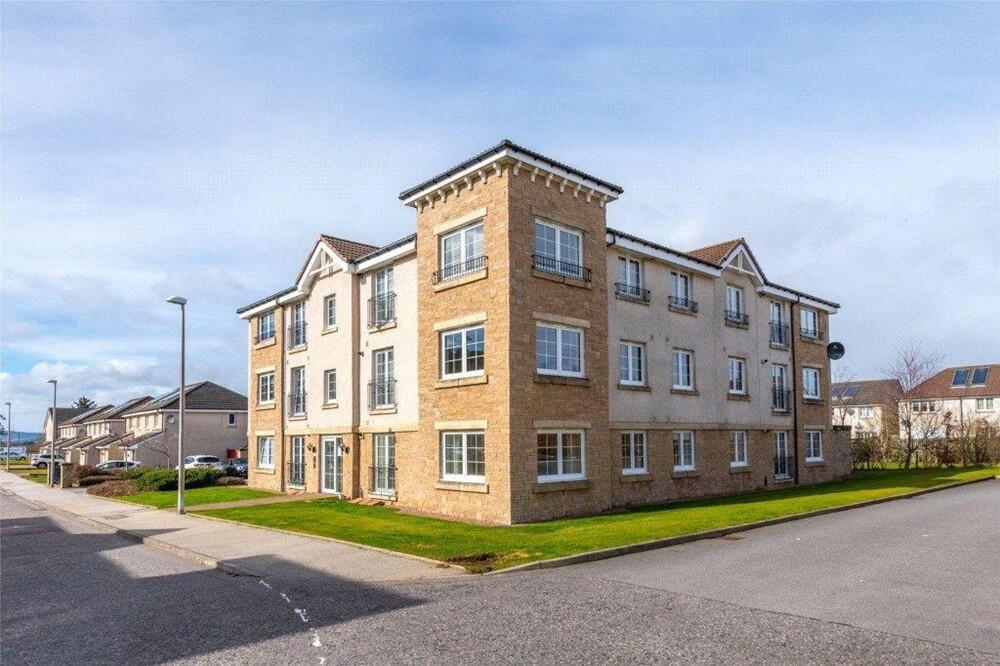 2 bed 1st Floor Flat for rent in Kirkton of Skene. From Aberdeen Property Leasing - Aberdeen