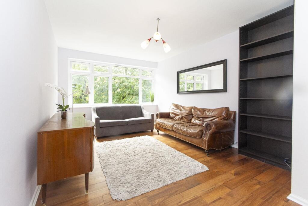 2 bed 1st Floor Flat for rent in Camberwell. From Urban Lettings Battersea 2 bed 1st Floor Flat for rent in Camberwell. From Urban Lettings Battersea