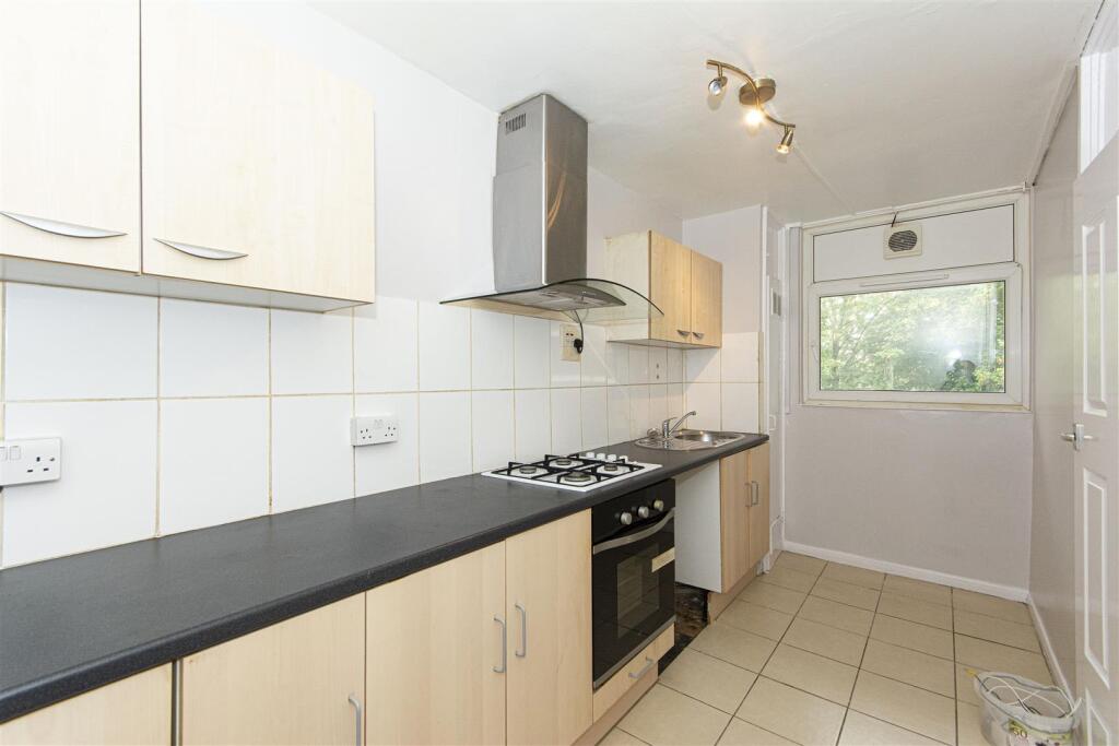 1 bed 1st Floor Flat for rent in Camberwell. From Urban Lettings Battersea