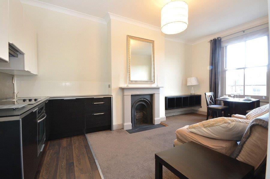1 bed 1st Floor Flat for rent in Clapham. From Urban Lettings Battersea