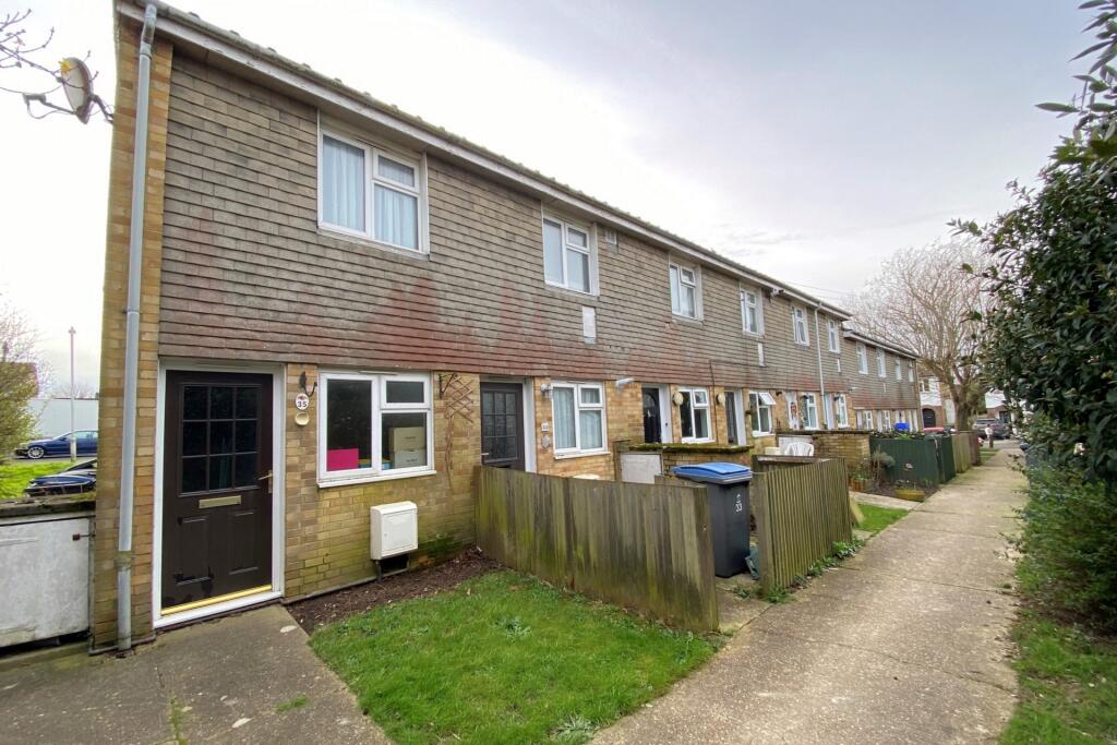 2 bed 1st Floor Flat for rent in Deal. From Jenkinson Estates - Deal