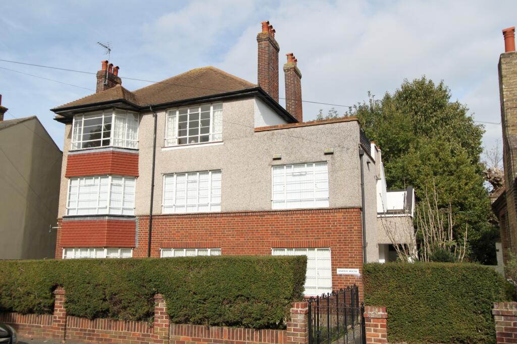 4 bed Apartment for rent in Kingsdown. From Jenkinson Estates - Deal 4 bed Apartment for rent in Kingsdown. From Jenkinson Estates - Deal