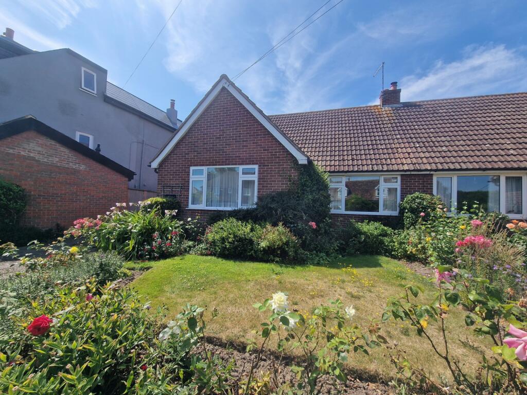 3 bed Detached for rent in Finglesham. From Jenkinson Estates - Deal 3 bed Detached for rent in Finglesham. From Jenkinson Estates - Deal