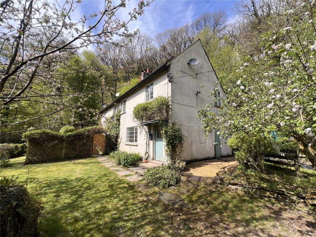 3 bed Semi Detached for rent in . From Greenslade Taylor Hunt - South Molton