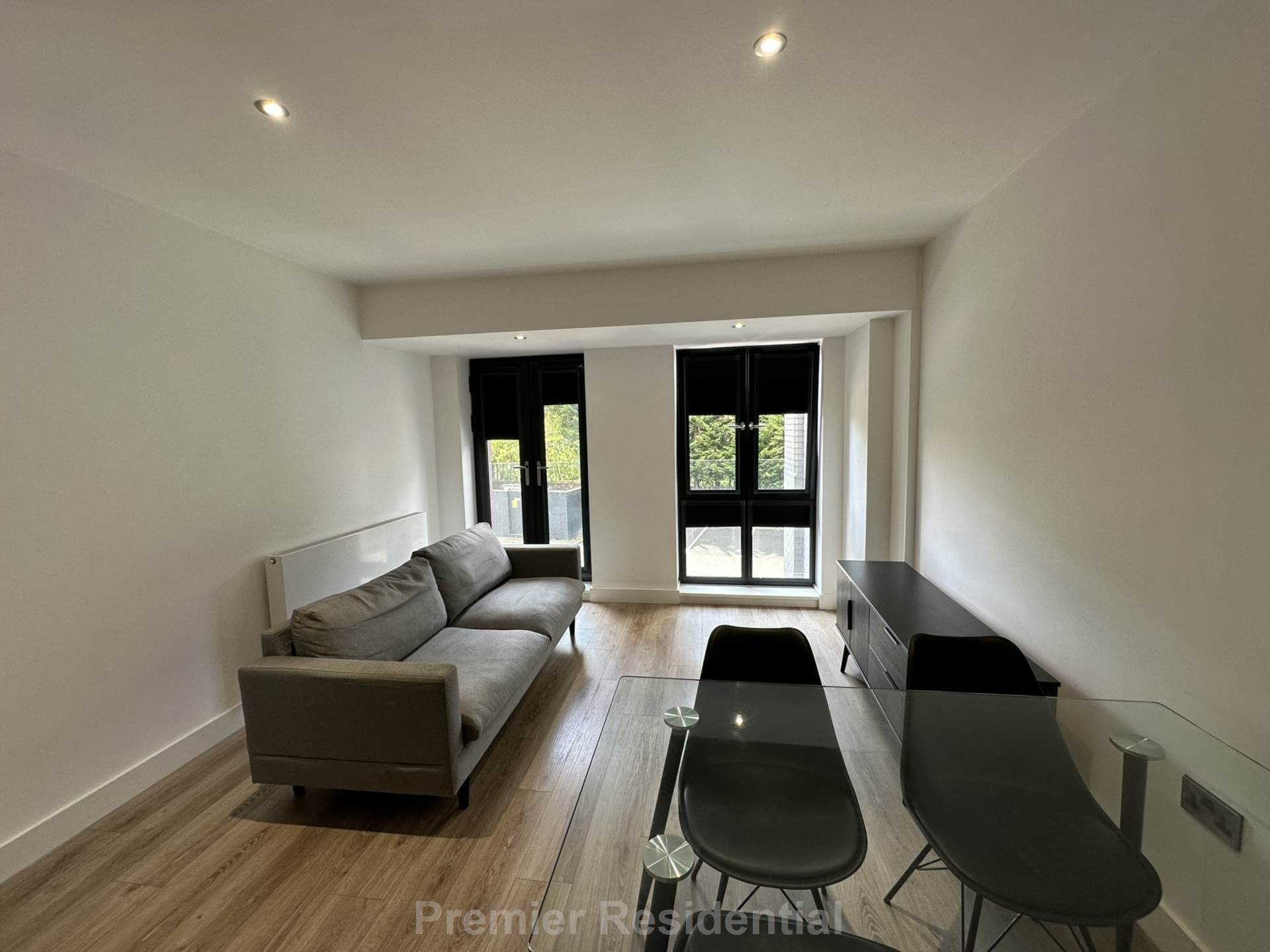 2 bed Apartment for rent in Solihull. From Premier Residential Lettings