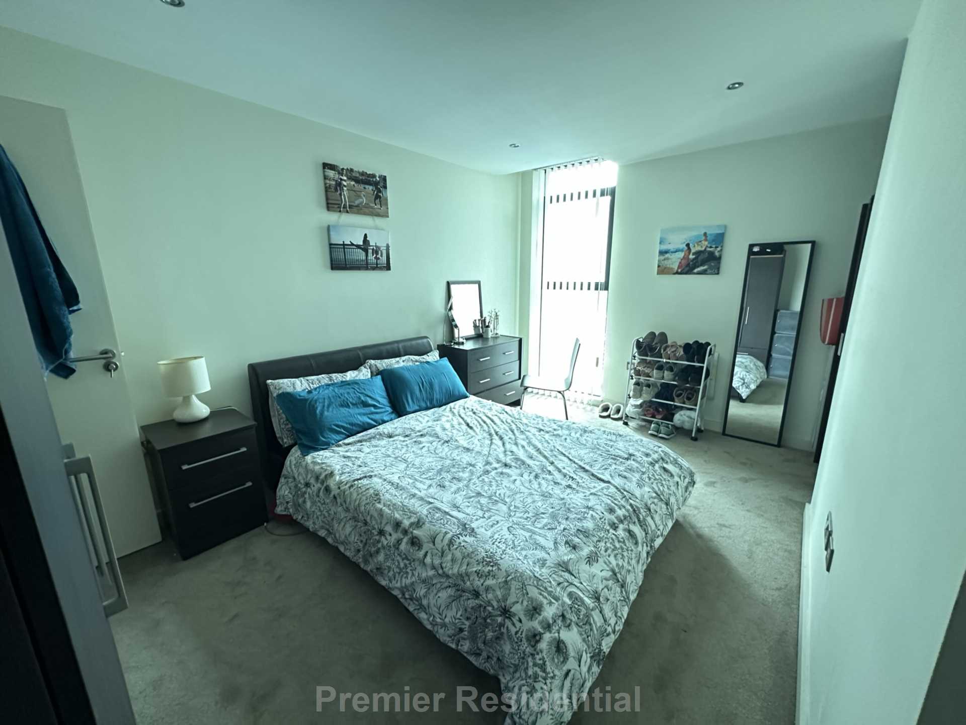 2 bed Apartment for rent in Manchester. From Premier Residential Lettings