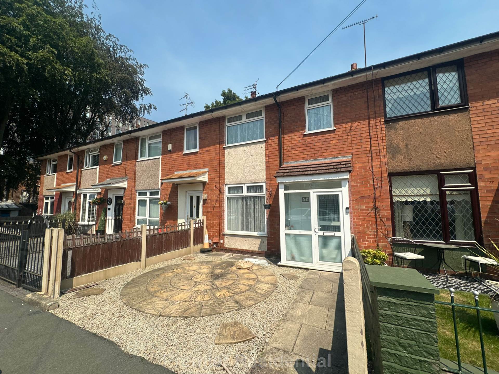 3 bed Apartment for rent in Manchester. From Premier Residential Lettings