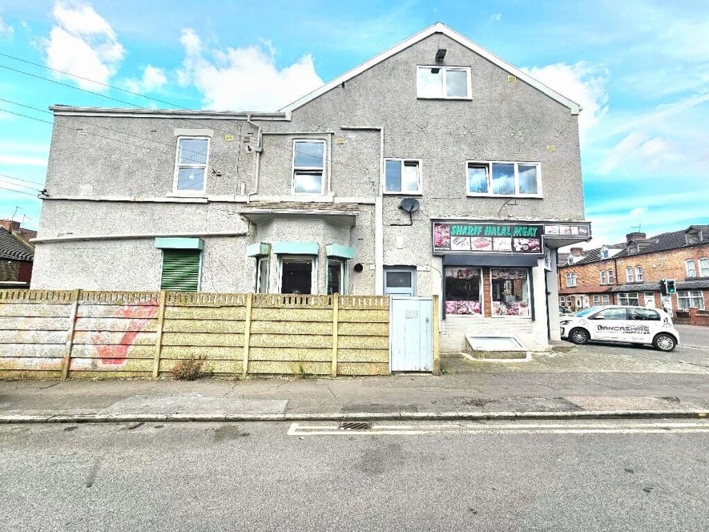 4 bed 1st Floor Flat for rent in Stockport. From Lancashire Properties - Manchester 4 bed 1st Floor Flat for rent in Stockport. From Lancashire Properties - Manchester