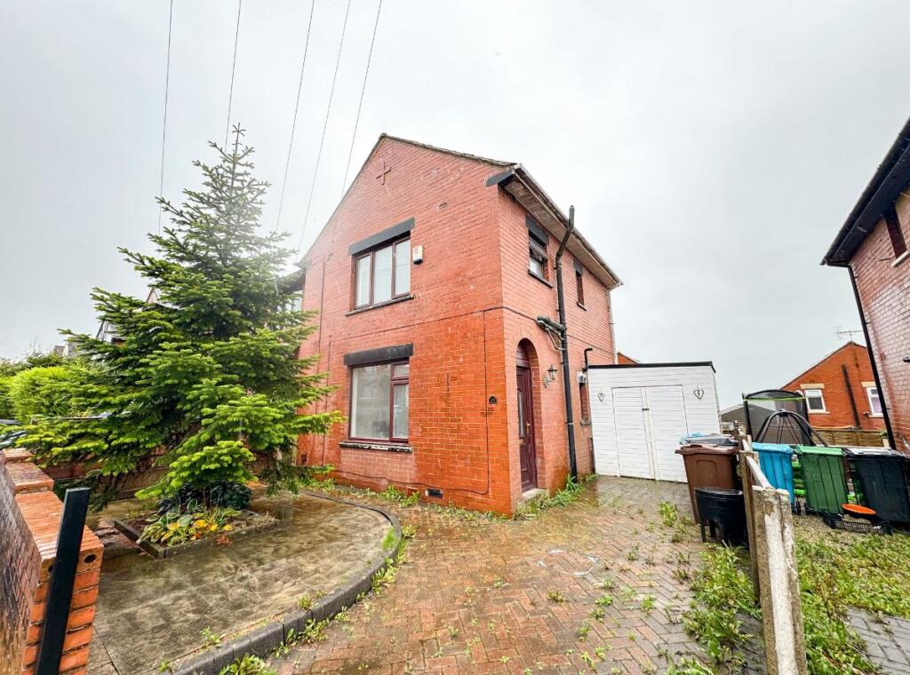 3 bed Semi Detached for rent in Manchester. From Lancashire Properties - Manchester