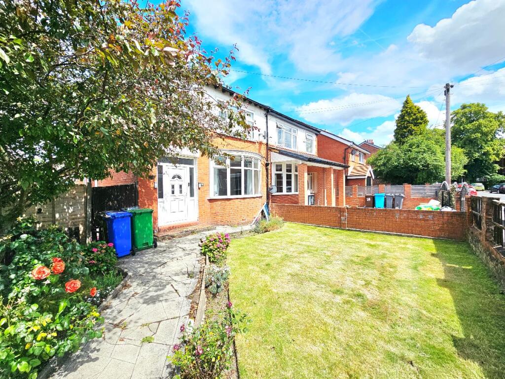 3 bed Semi Detached for rent in Stockport. From Lancashire Properties - Manchester