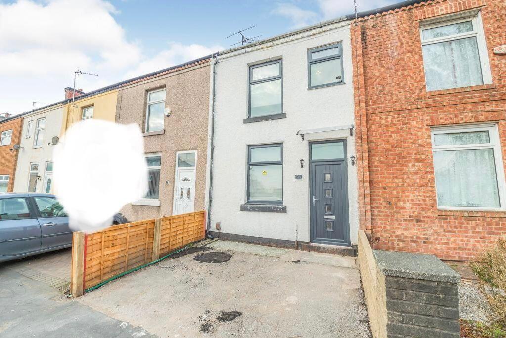 3 bed Mid Terraced House for rent in Manchester. From Lancashire Properties - Manchester