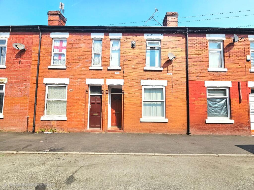 3 bed Mid Terraced House for rent in Manchester. From Lancashire Properties - Manchester 3 bed Mid Terraced House for rent in Manchester. From Lancashire Properties - Manchester