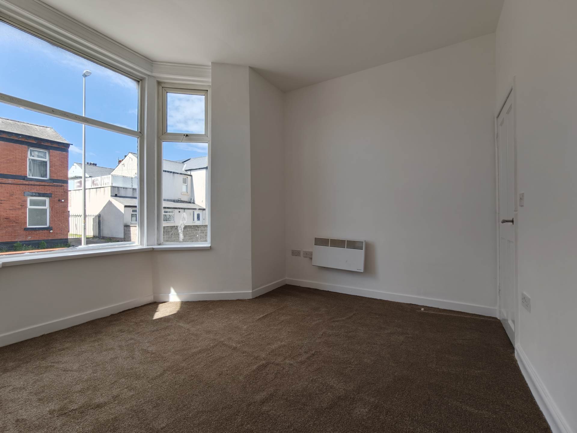 1 bed 1st Floor Flat for rent in Blackpool. From DY Property Services