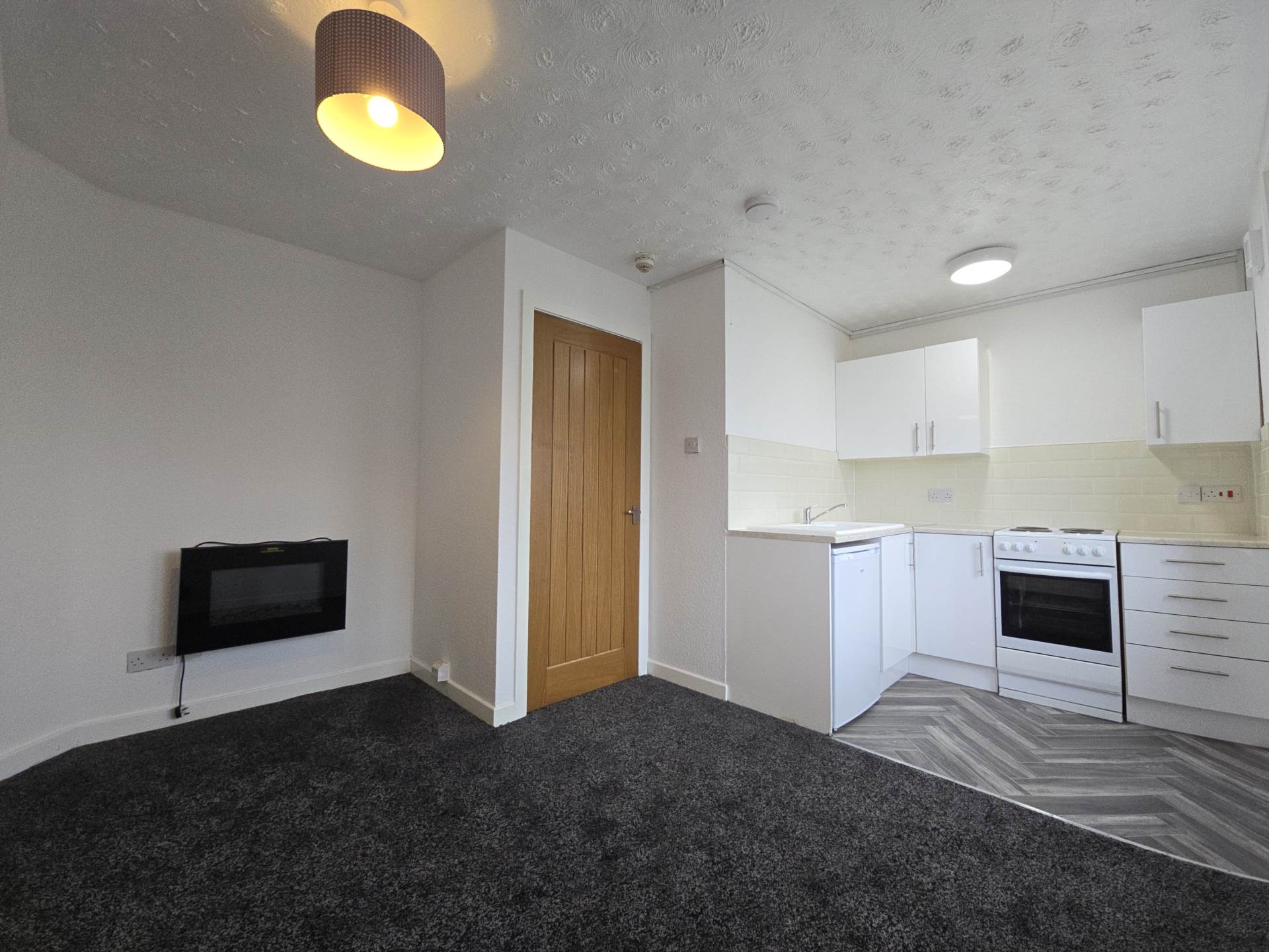 1 bed 1st Floor Flat for rent in Blackpool. From DY Property Services