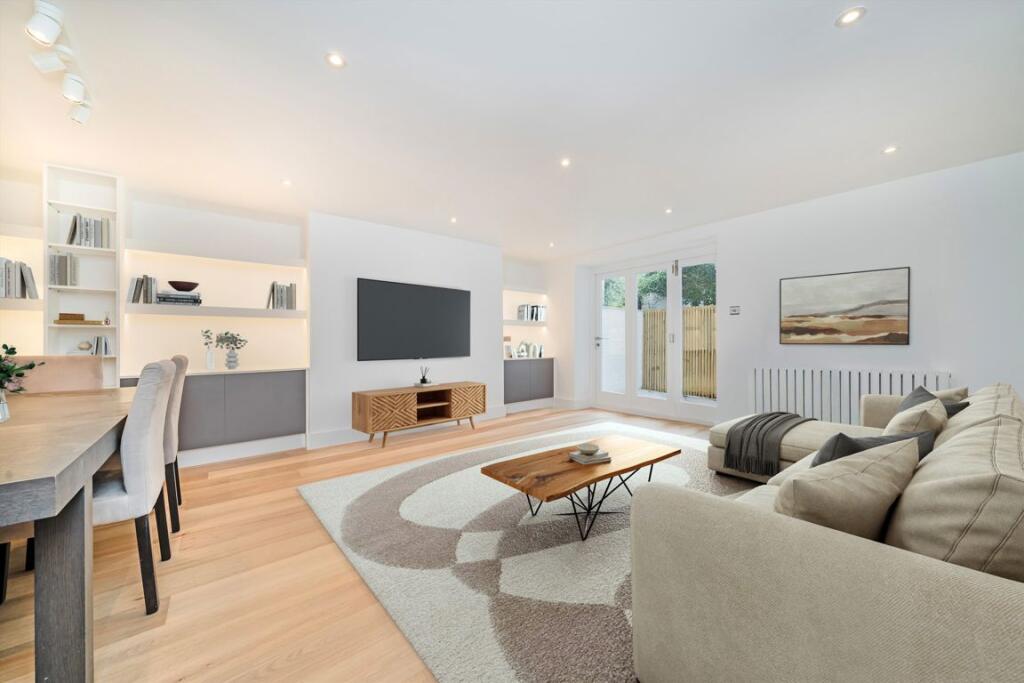 1 bed 1st Floor Flat for rent in Kensington. From Marsh & Parsons - Holland Park