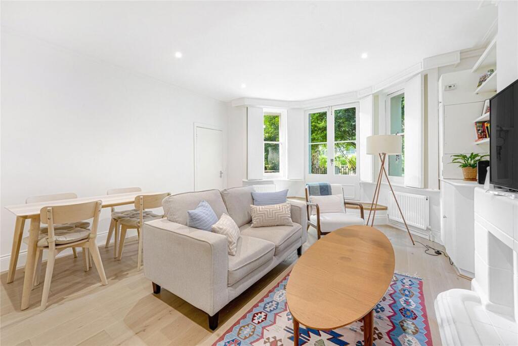 1 bed 1st Floor Flat for rent in London. From Marsh & Parsons - Holland Park