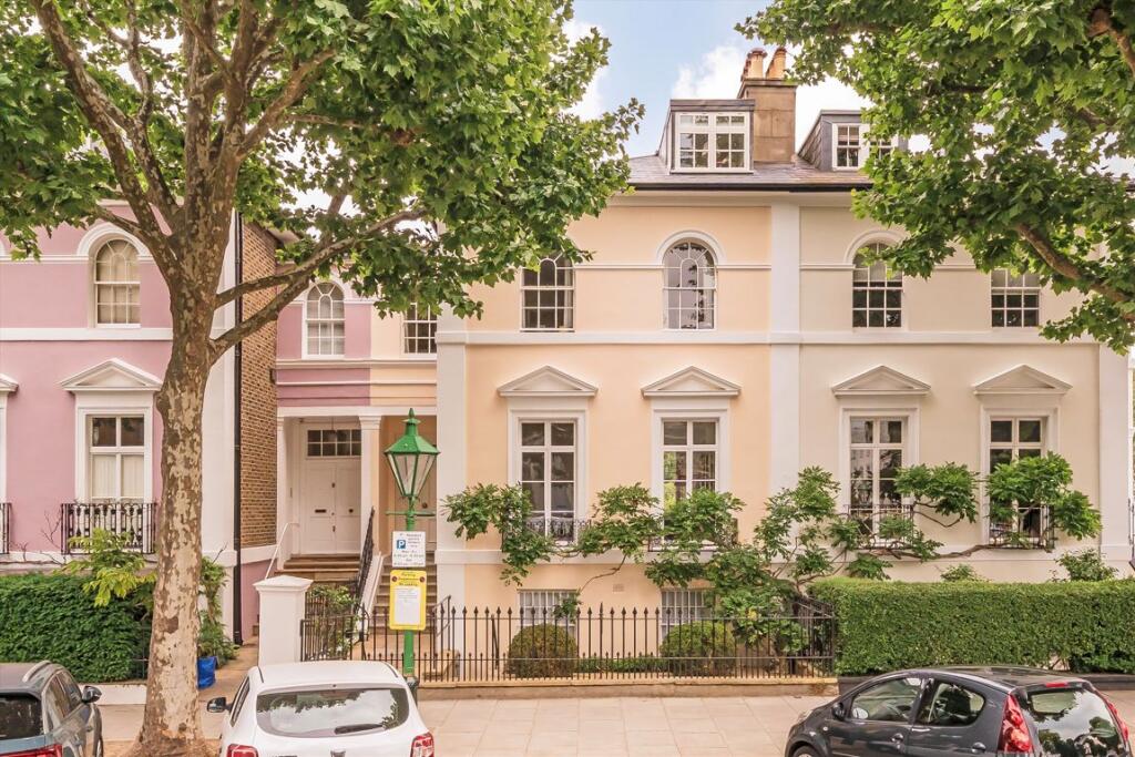 5 bed Semi Detached for rent in Kensington. From Marsh & Parsons - Holland Park
