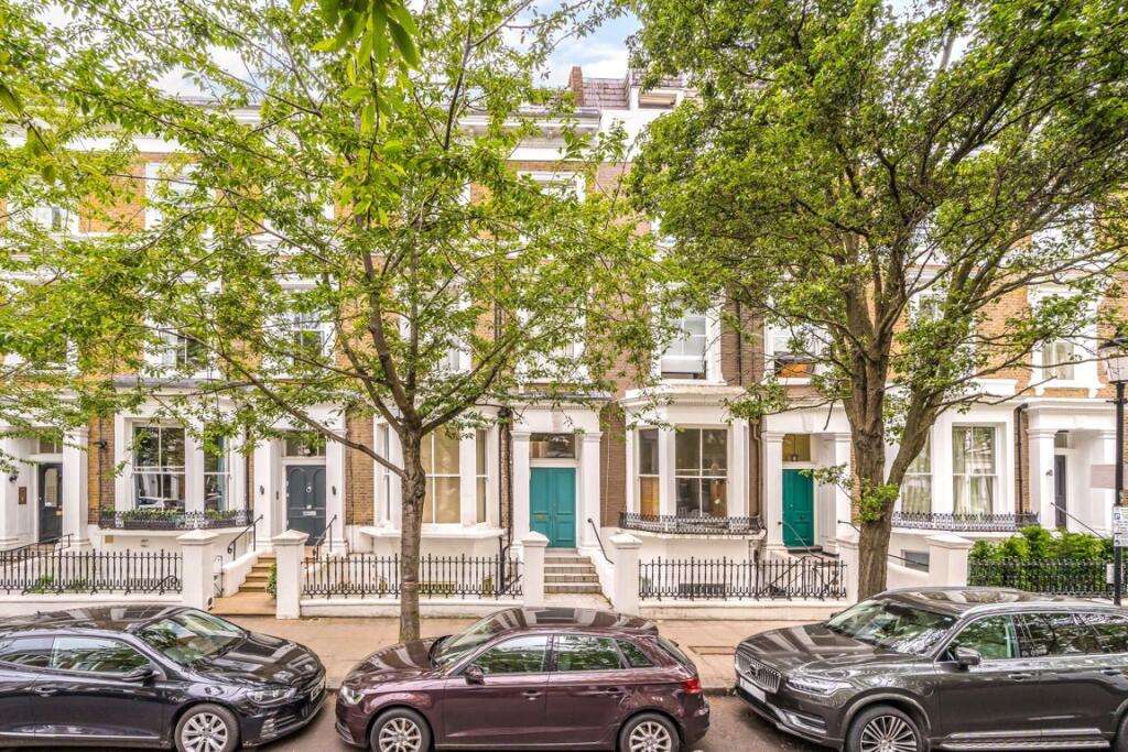 2 bed 1st Floor Flat for rent in Kensington. From Marsh & Parsons - Holland Park 2 bed 1st Floor Flat for rent in Kensington. From Marsh & Parsons - Holland Park