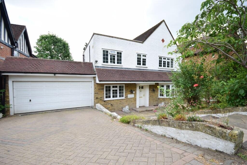 4 bed Detached for rent in Loughton. From Lawlors Property Services Ltd - Loughton Sales 4 bed Detached for rent in Loughton. From Lawlors Property Services Ltd - Loughton Sales