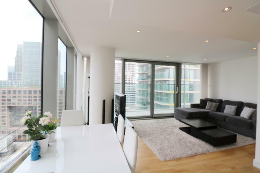 2 bed 1st Floor Flat for rent in Poplar. From Monreal Shaw - London