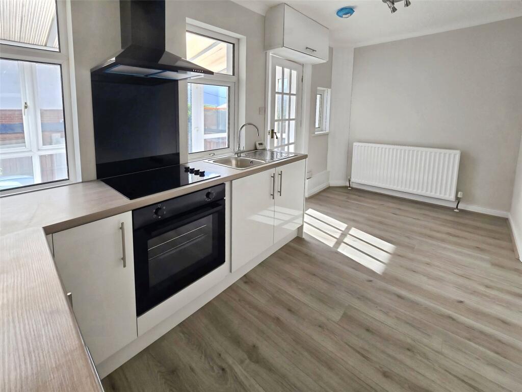 2 bed Mid Terraced House for rent in Consett. From J W Wood - Durham City 2 bed Mid Terraced House for rent in Consett. From J W Wood - Durham City