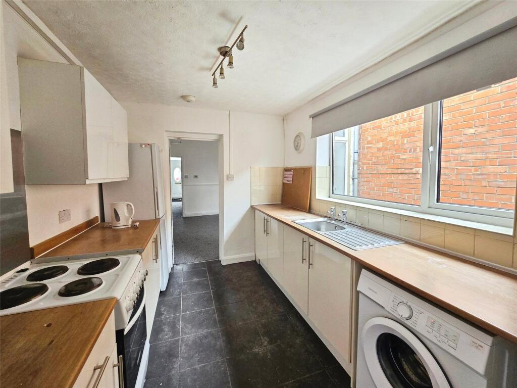 2 bed Mid Terraced House for rent in Darlington. From J W Wood - Durham City