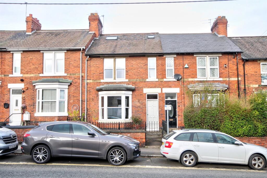 4 bed Mid Terraced House for rent in Chester-le-Street. From J W Wood - Durham City 4 bed Mid Terraced House for rent in Chester-le-Street. From J W Wood - Durham City