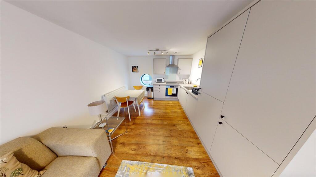 2 bed Apartment for rent in Bristol. From Abode Property Management - Student