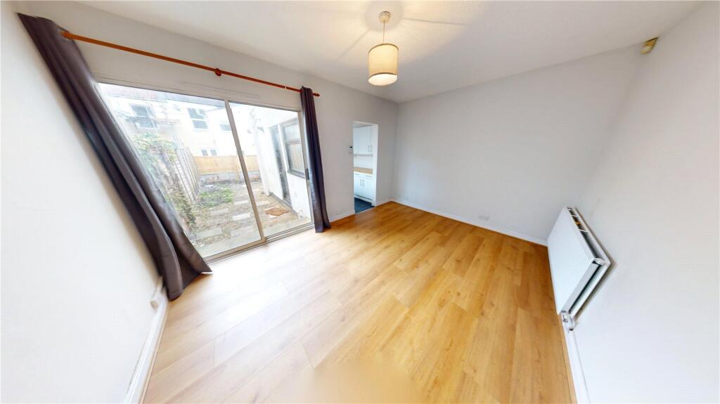 2 bed Detached for rent in Bristol. From Abode Property Management - Student