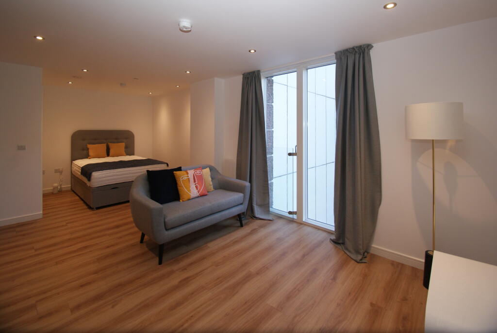 4 bed Studio for rent in Bristol. From Abode Property Management - Student