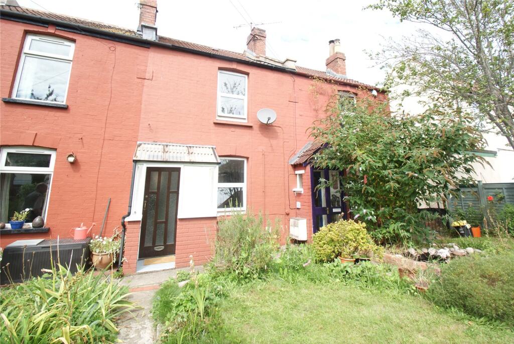 2 bed Mid Terraced House for rent in Bristol. From Abode Property Management - Student