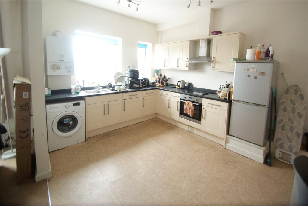2 bed Apartment for rent in Leigh Woods. From Abode Property Management - Student