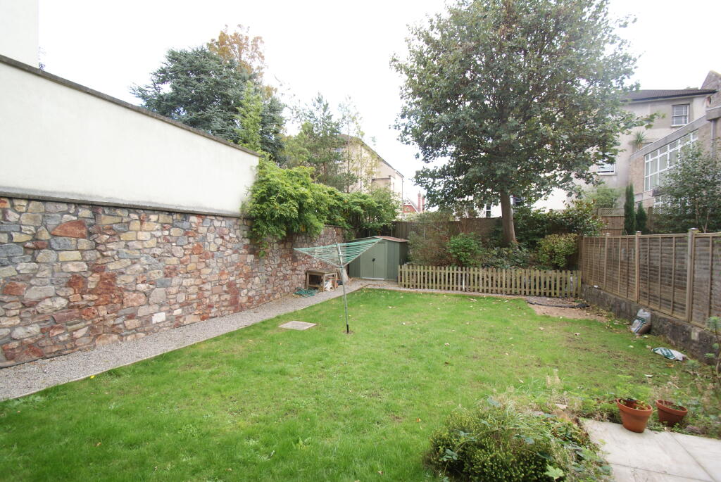 2 bed Apartment for rent in Bristol. From Abode Property Management - Student
