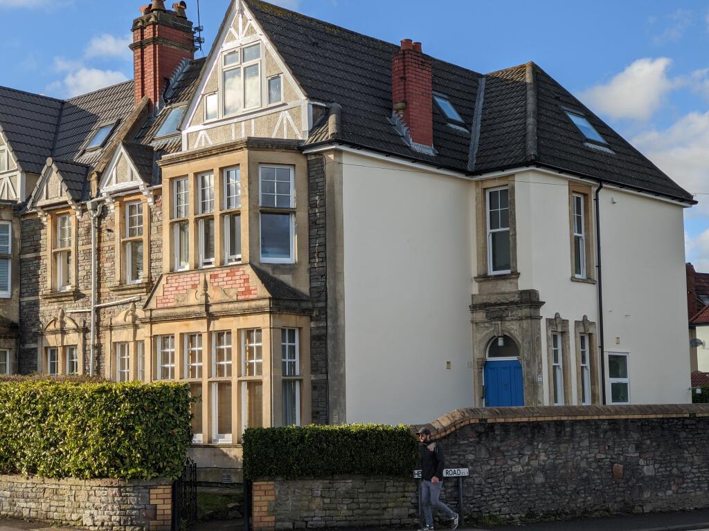 2 bed Apartment for rent in Bristol. From Abode Property Management - Student