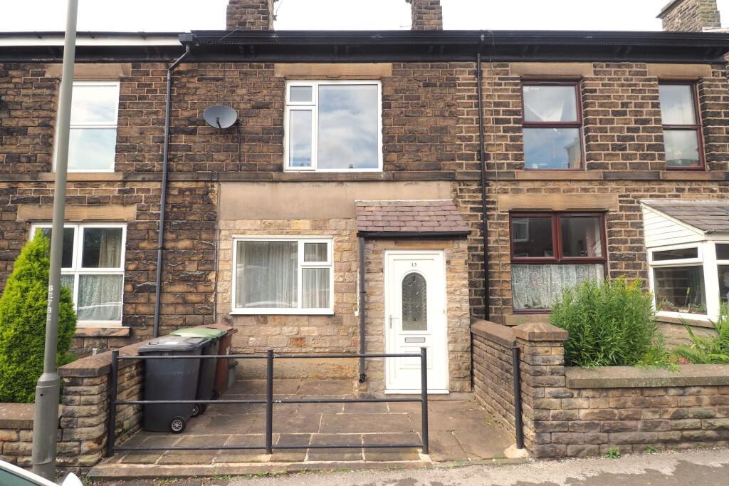 2 bed Mid Terraced House for rent in New Mills. From Sutherland Reay - Chapel-en-le-Frith 2 bed Mid Terraced House for rent in New Mills. From Sutherland Reay - Chapel-en-le-Frith