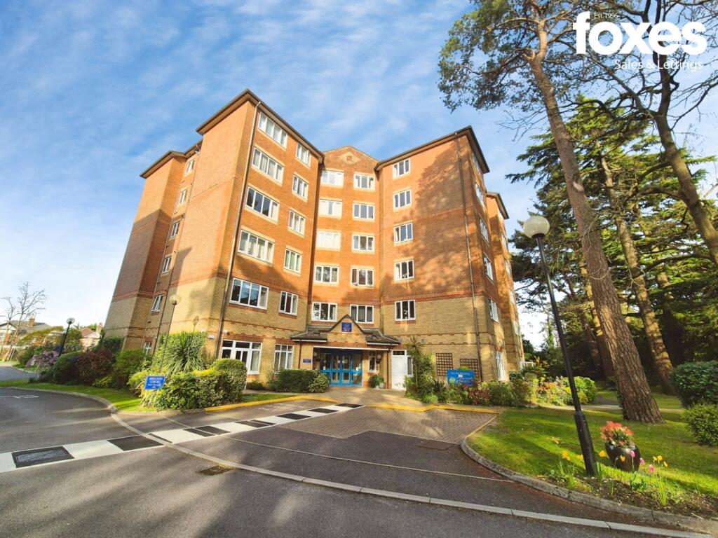2 bed 1st Floor Flat for rent in Bournemouth. From Foxes Sales & Lettings - Bournemouth