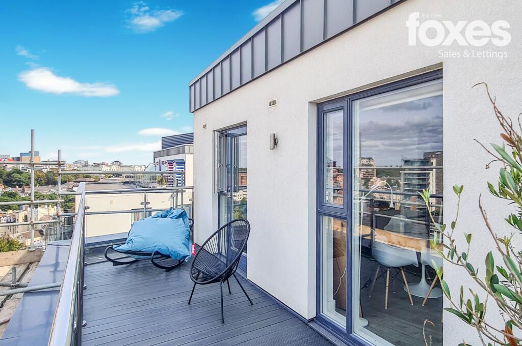 2 bed Apartment for rent in Bournemouth. From Foxes Sales & Lettings - Bournemouth