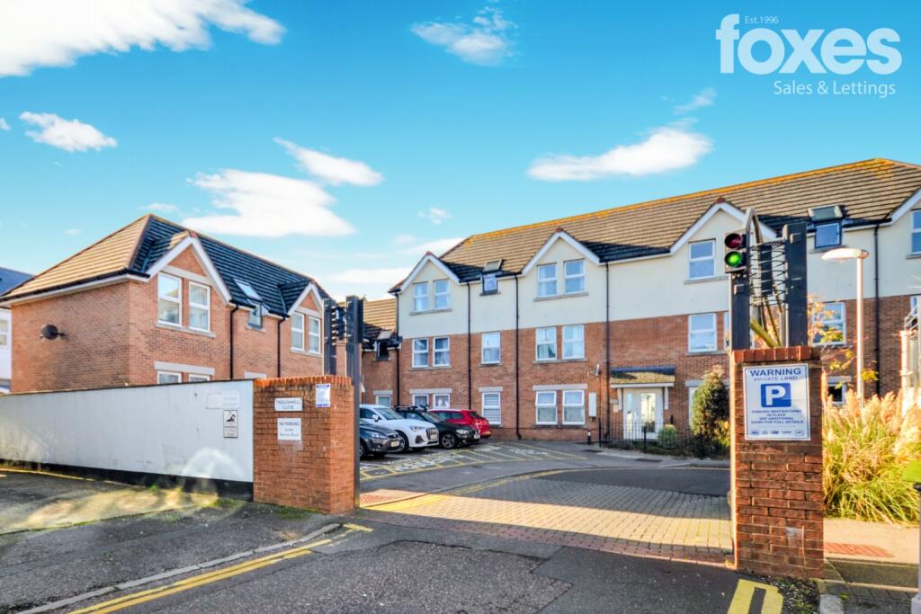 2 bed Apartment for rent in Bournemouth. From Foxes Sales & Lettings - Bournemouth