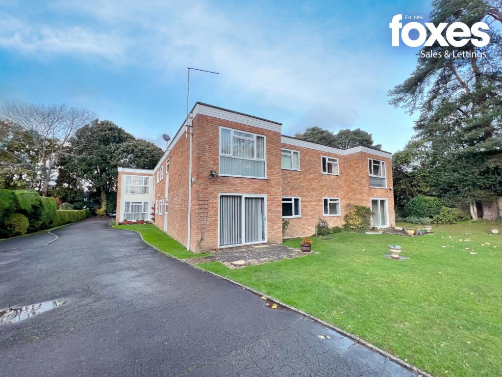 2 bed Apartment for rent in Ferndown. From Foxes Sales & Lettings - Bournemouth